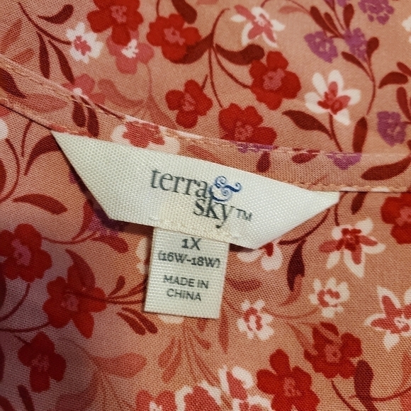 NWT Terra & Sky Pink & Purple Henley Woven Top Size 1X-16W/18W Ret. 16.98 - Picture 5 of 10